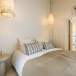 Aia Keyweek Quiet Town House Hébergement de vacances
