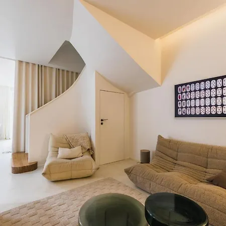 Aia Keyweek Quiet Town House *