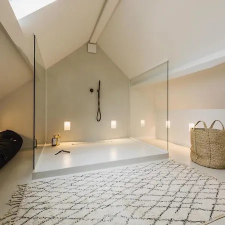 Aia Keyweek Quiet Town House Holiday home Biarritz