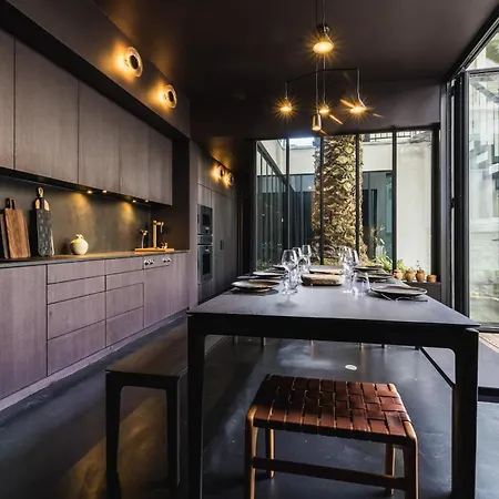 펜션 Aia Keyweek Quiet Town House