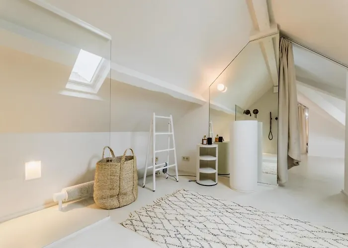 Aia Keyweek Quiet Town House * 比亚里茨